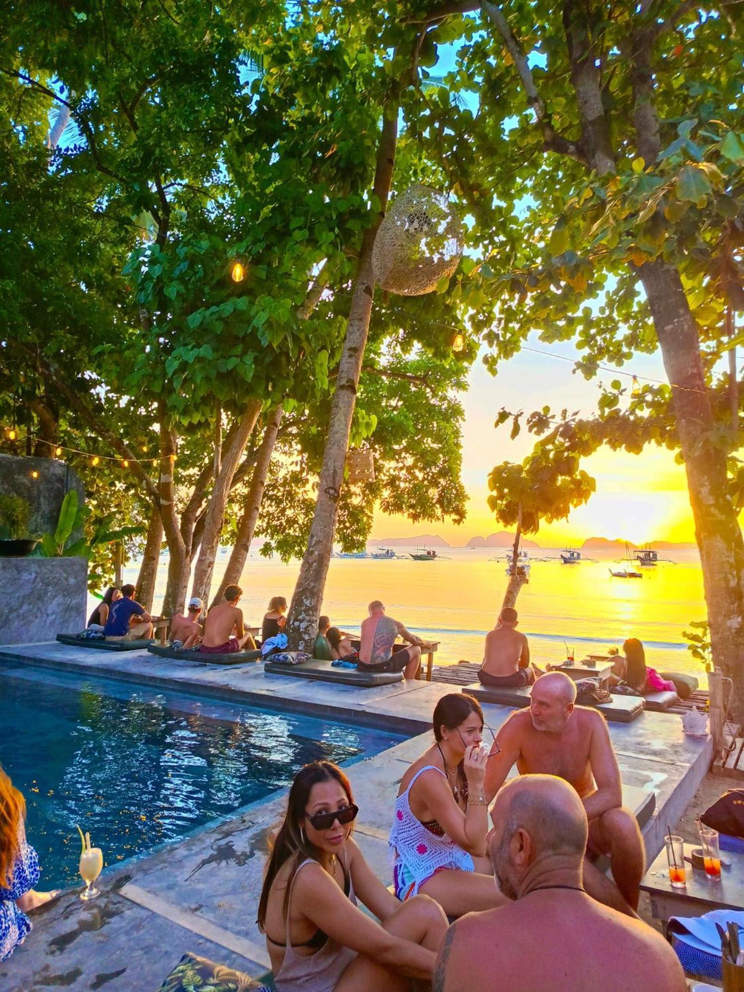 La Plage Hotel El Nido Exterior photo