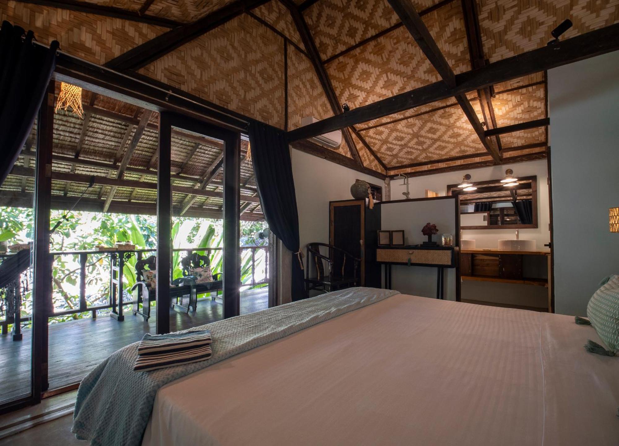 La Plage Hotel El Nido Exterior photo